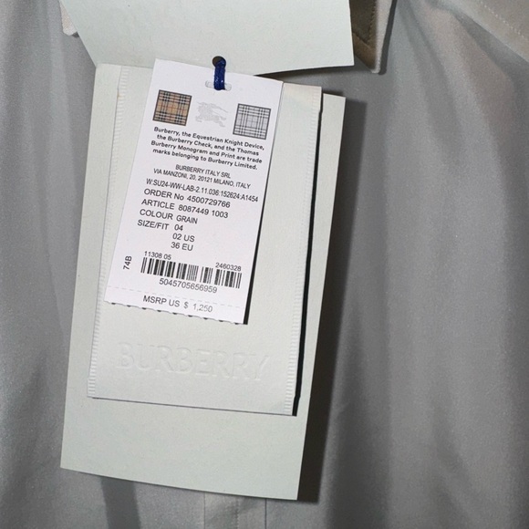 100% Silk Burberry Blouse - Picture 3 of 7